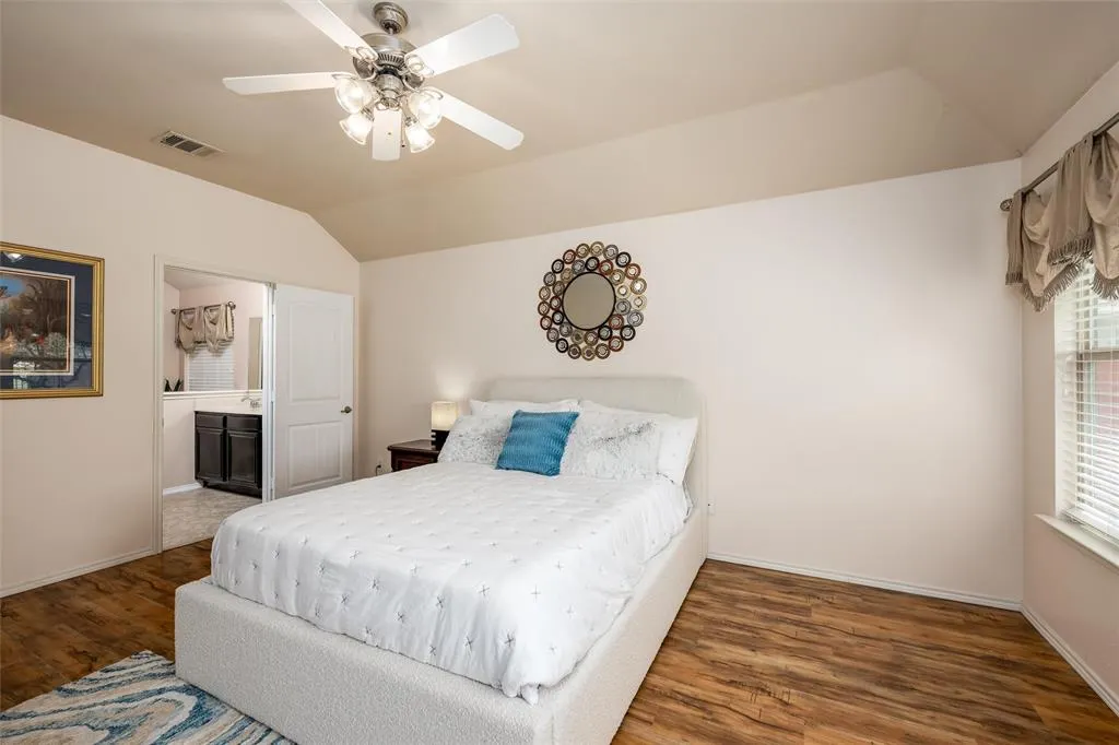 824 Golden Bear Lane