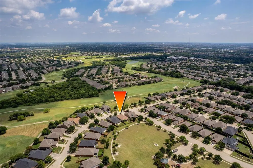 824 Golden Bear Lane