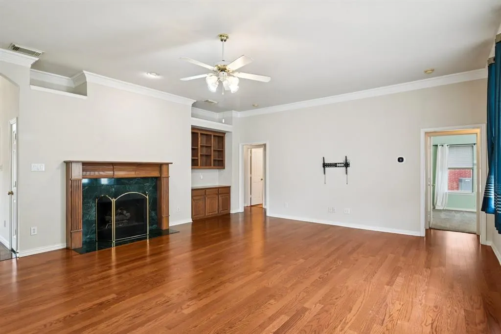 1305 Shell Beach Drive