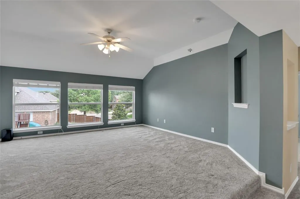 2400 New Glen Drive