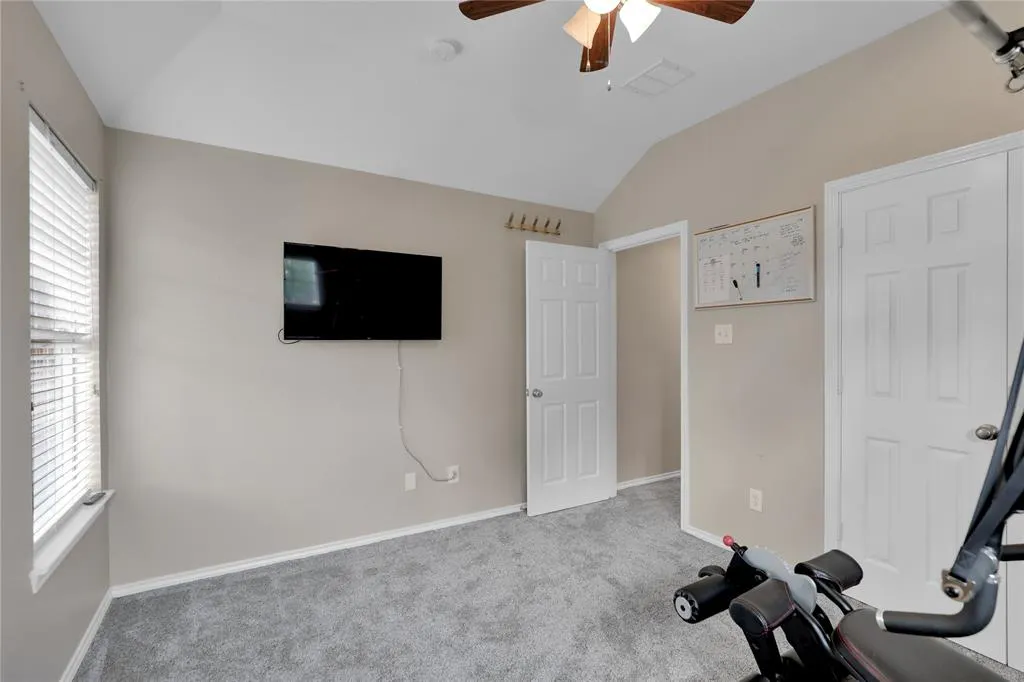 2400 New Glen Drive