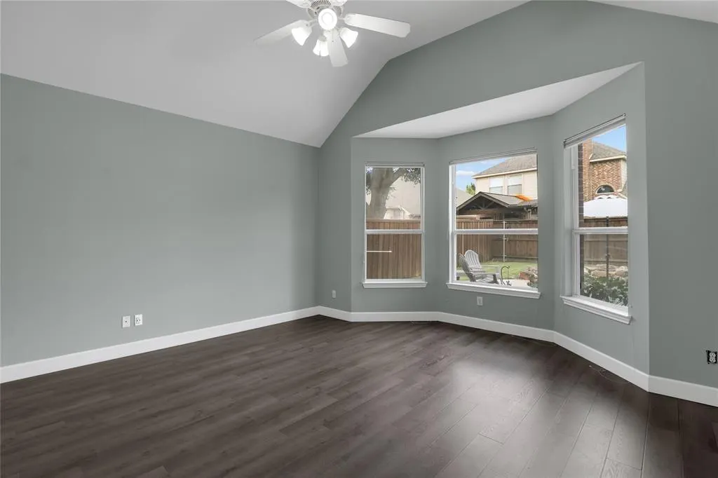 2400 New Glen Drive