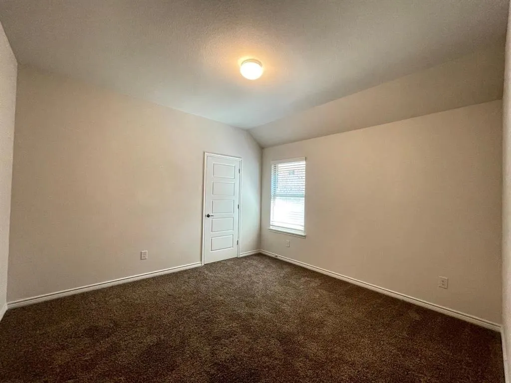 1104 Royal Lane
