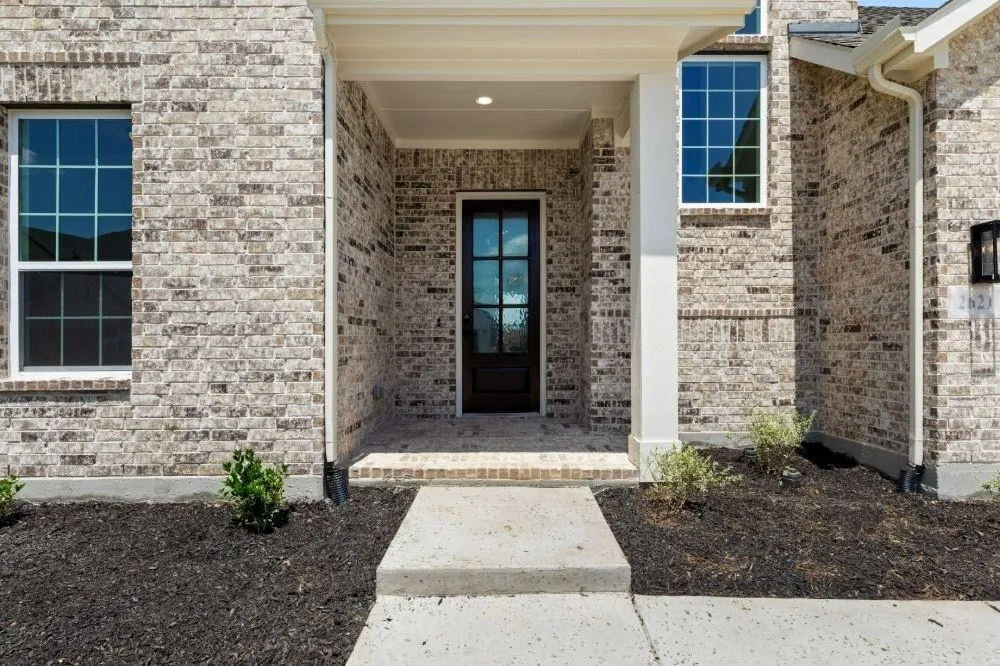 2621 Burnely Court