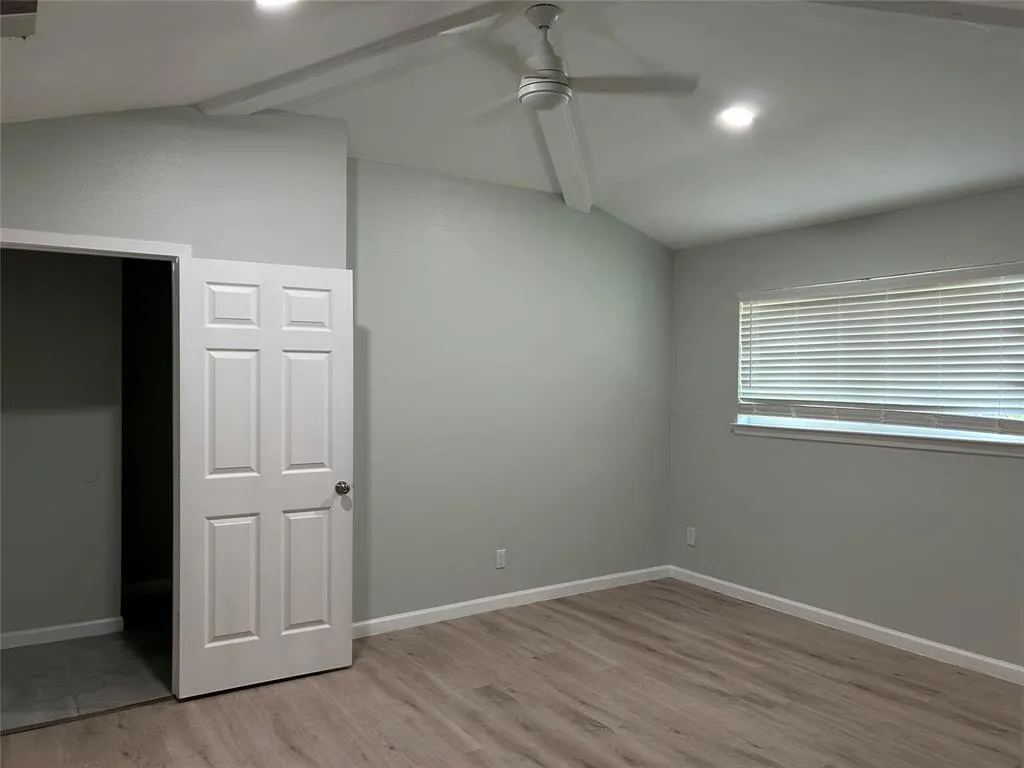 1104 Hillsdale Drive