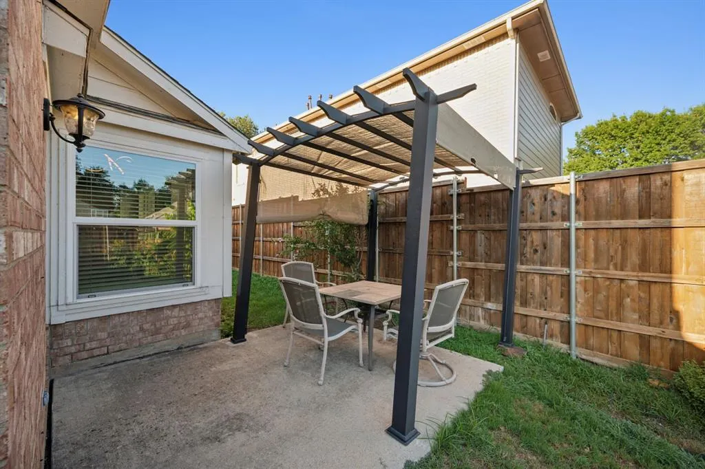 508 Dartmouth Lane