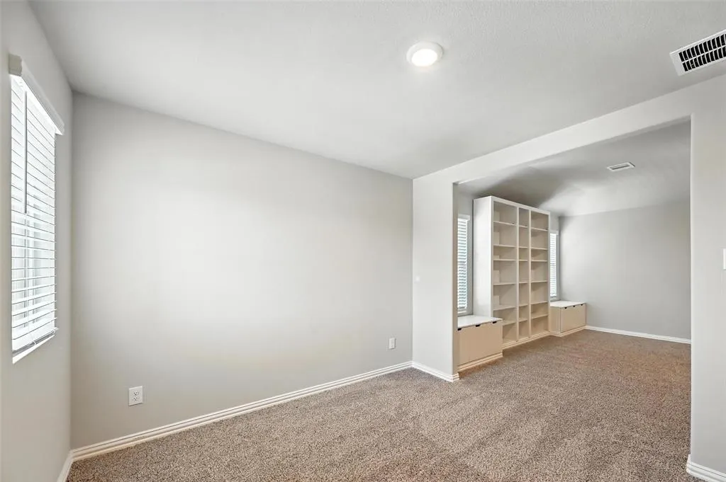 1307 Kirkdale Drive