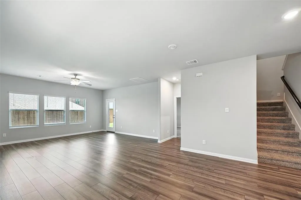 1307 Kirkdale Drive