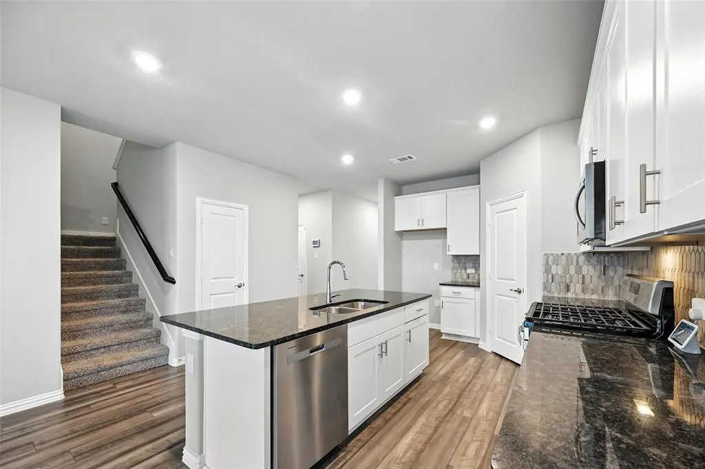 1307 Kirkdale Drive