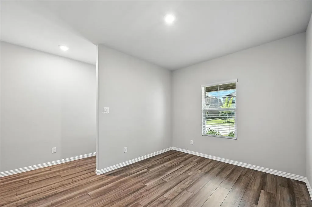 1307 Kirkdale Drive
