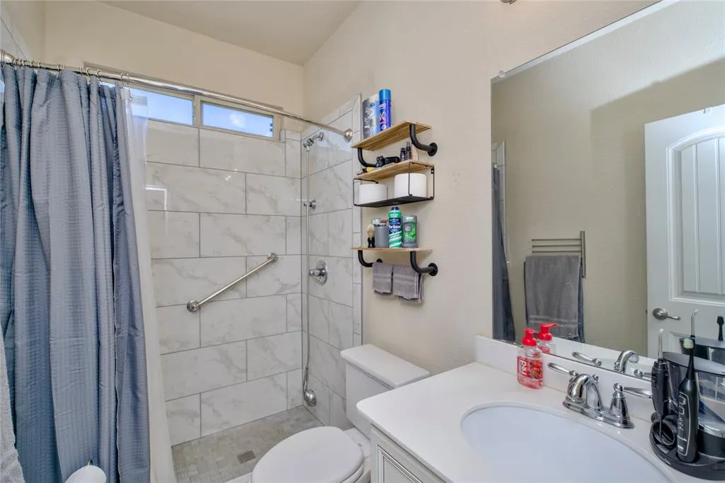 1208 Cheyenne Drive