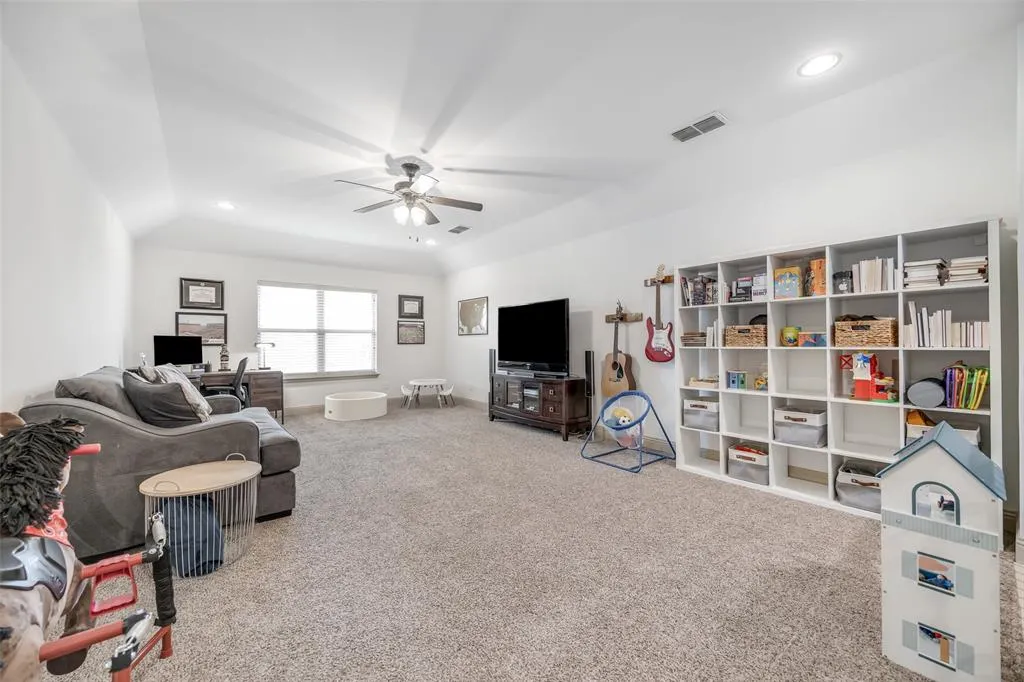 7512 Sabine Drive