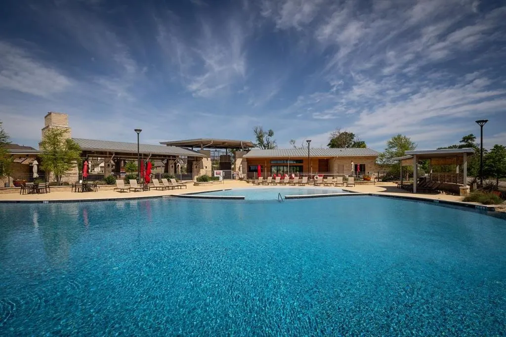 7512 Sabine Drive