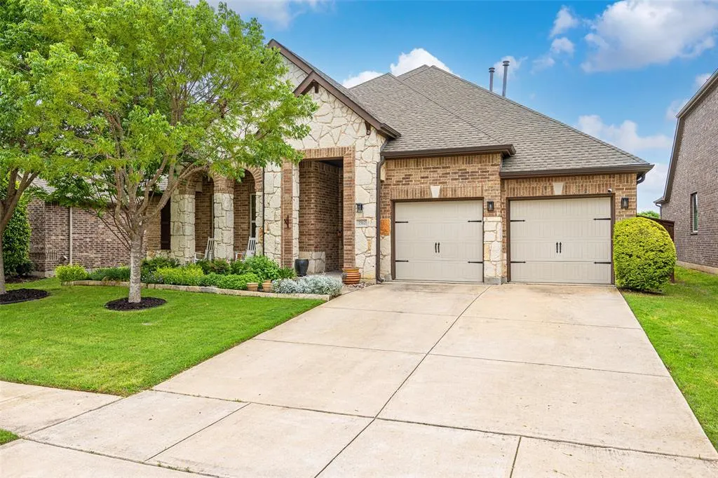 7512 Sabine Drive