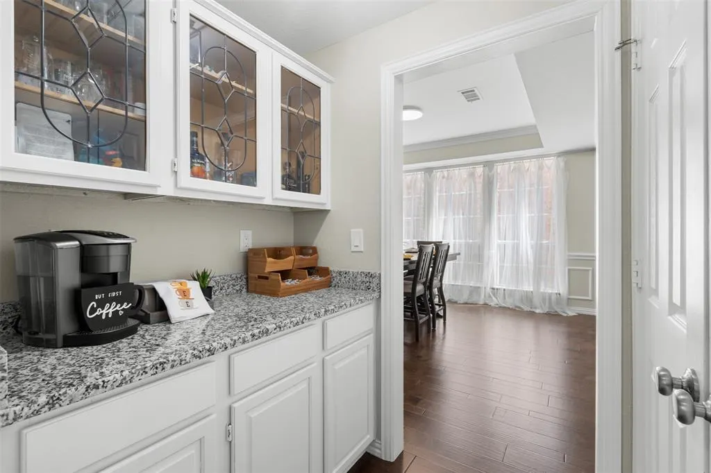 7812 Alderwood Place