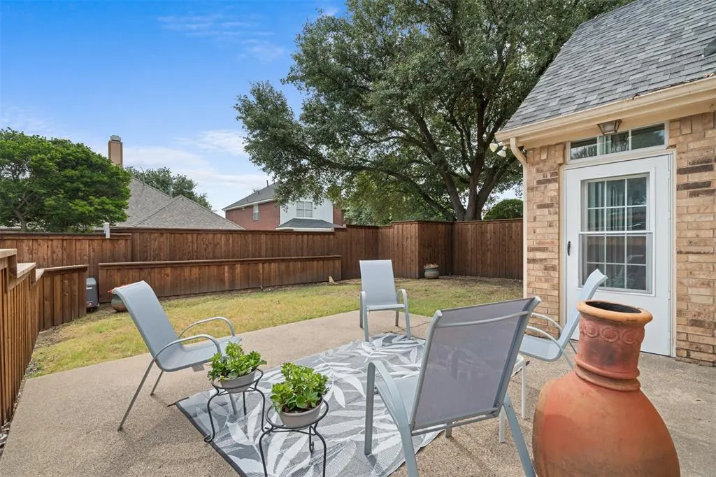 7812 Alderwood Place