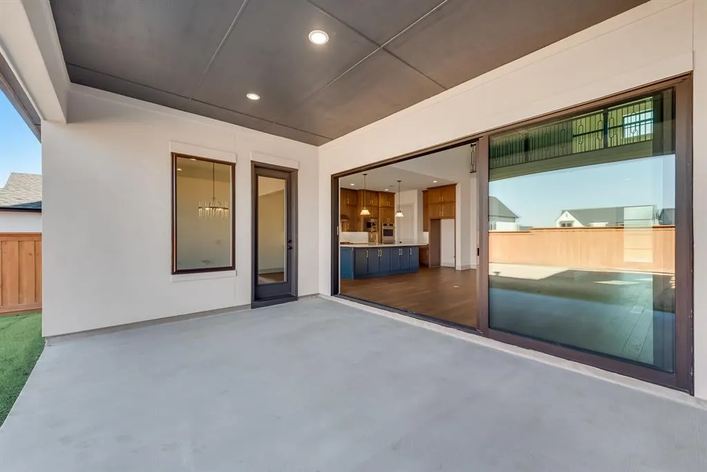 3552 Melvina Drive