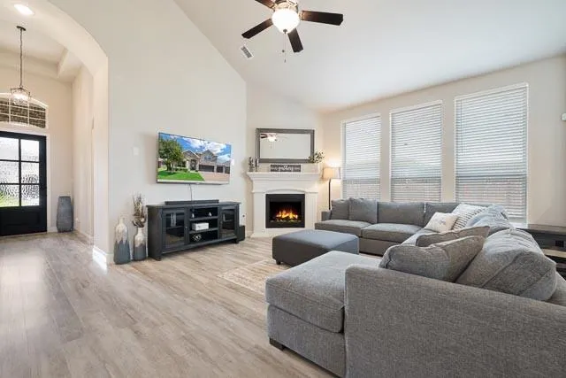 3502 Pebble Court