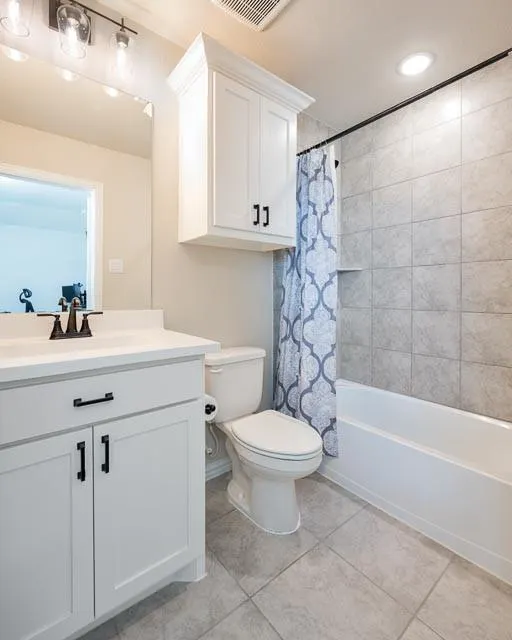 3502 Pebble Court
