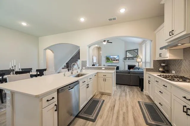 3502 Pebble Court
