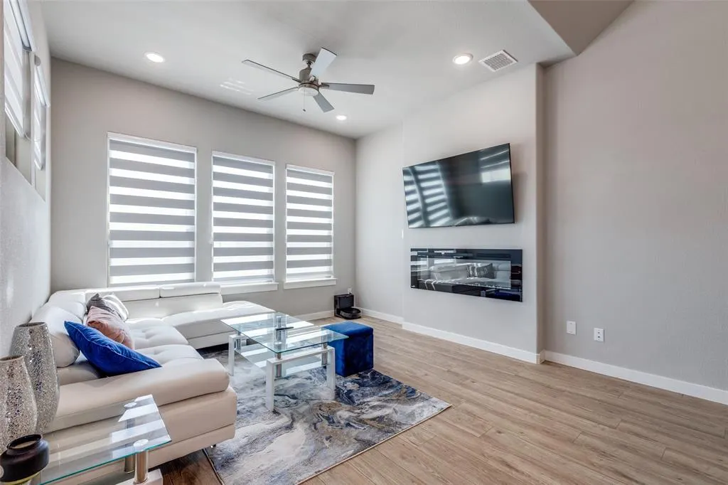 4801 Sagan Drive