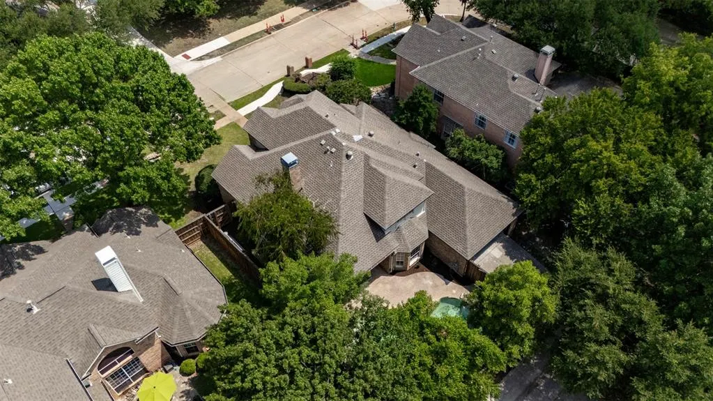 5805 Kingsbrook Drive