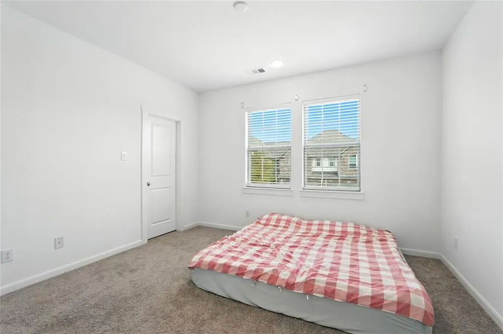 979 Mikaela Drive