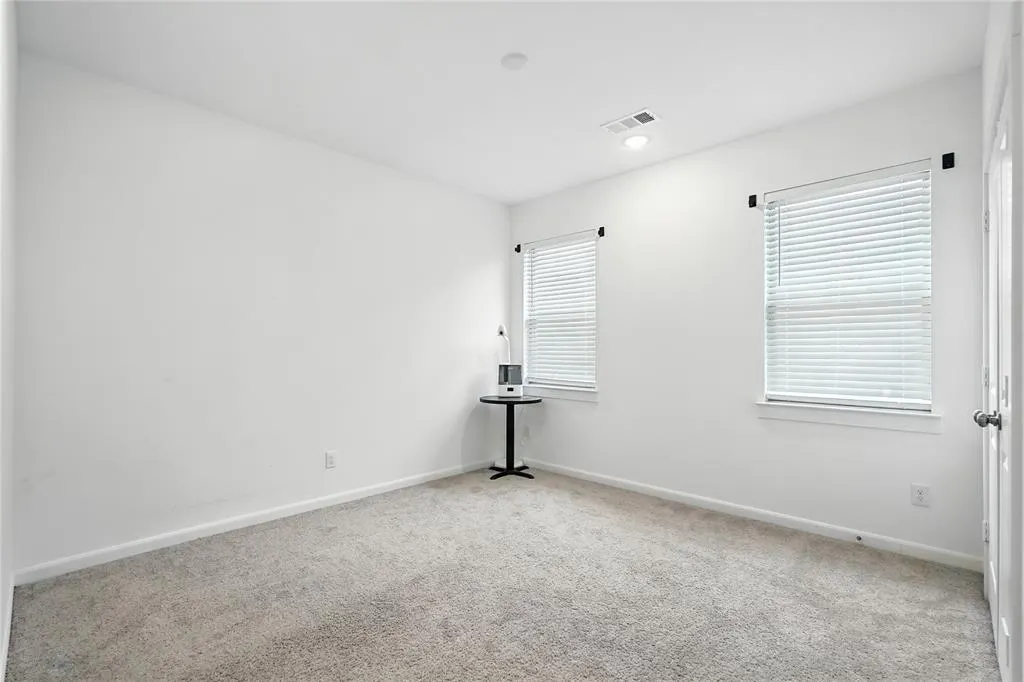 979 Mikaela Drive