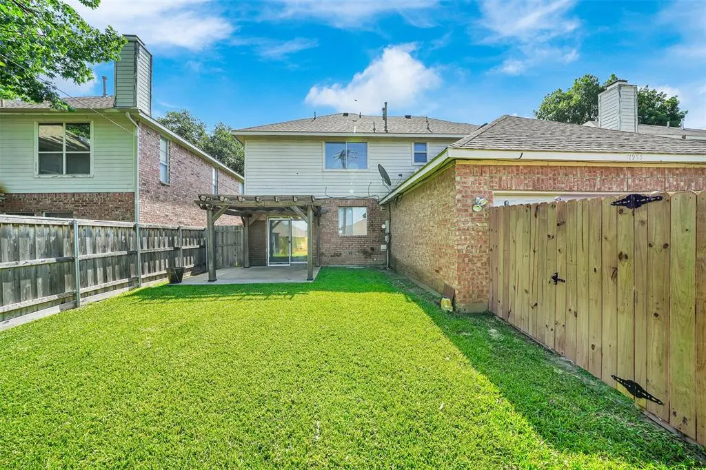 11953 Oak Highlands Drive