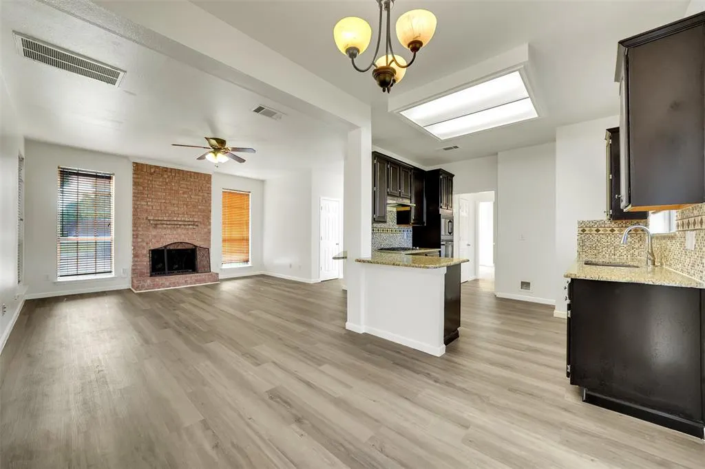 11953 Oak Highlands Drive