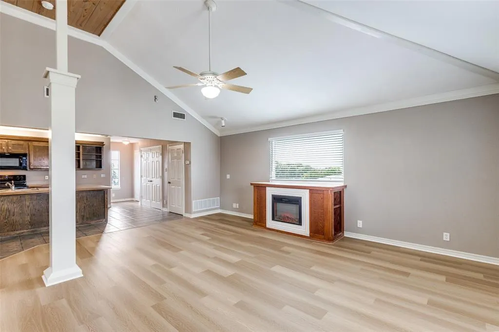 5675 Four Seasons Lane