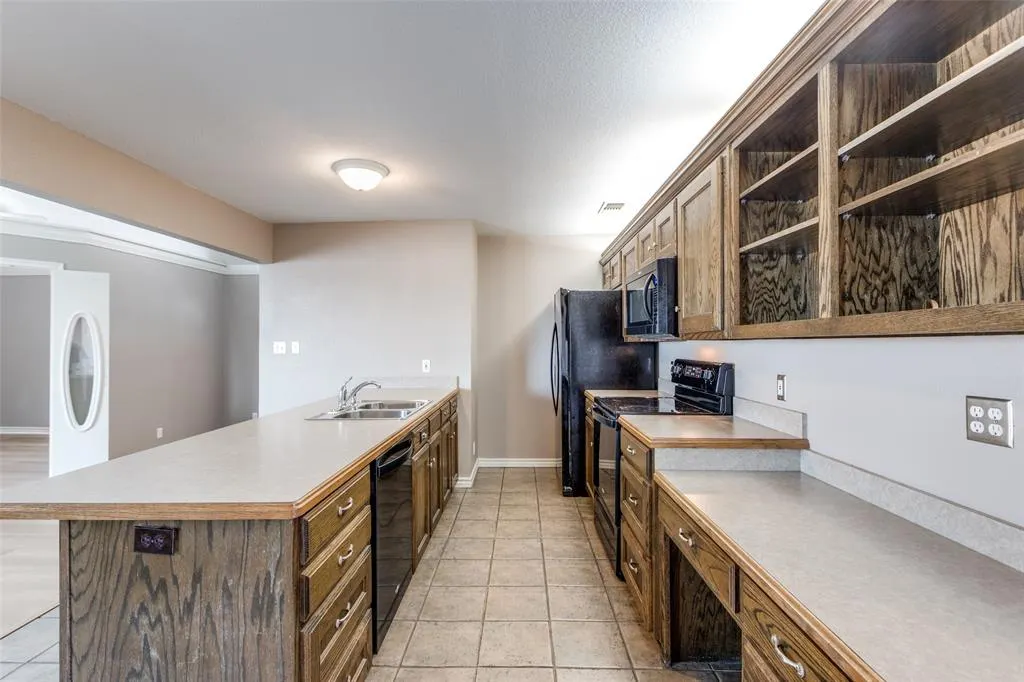 5675 Four Seasons Lane