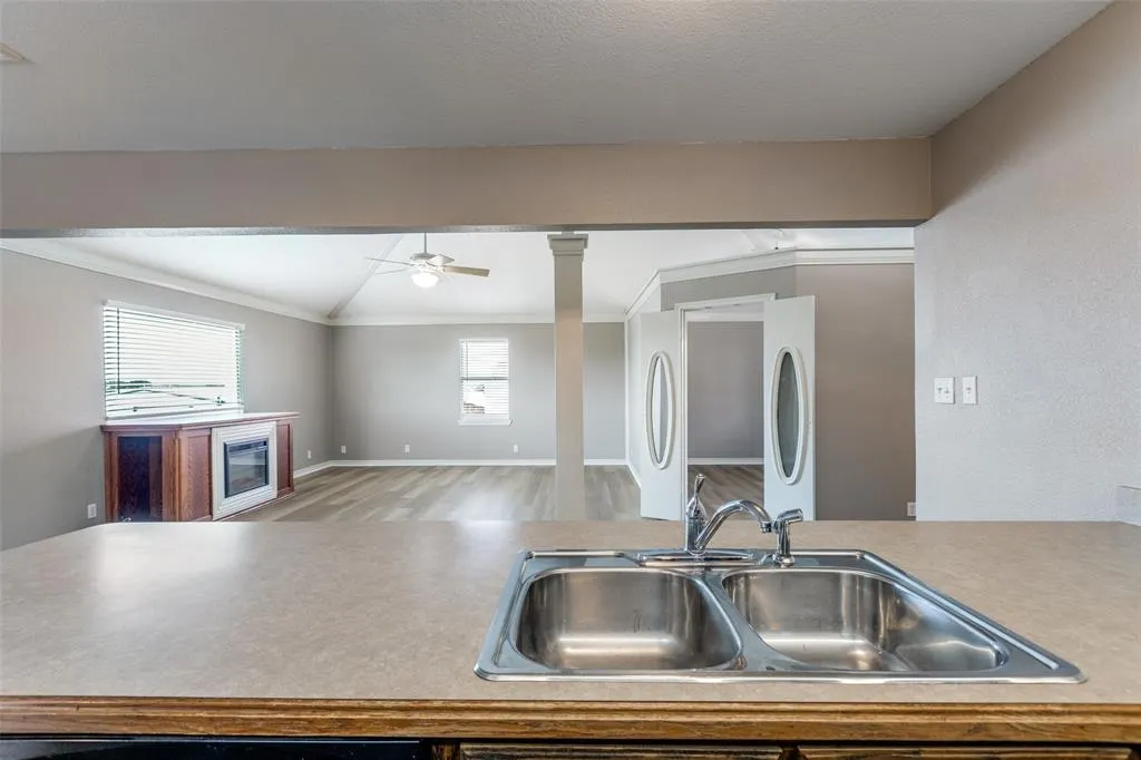 5675 Four Seasons Lane