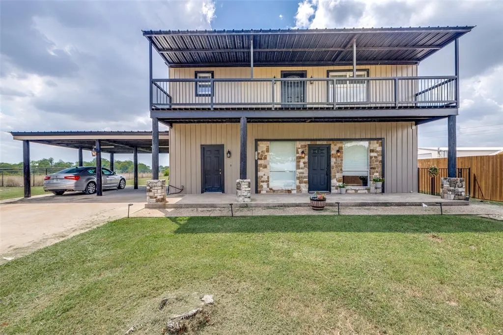 5675 Four Seasons Lane