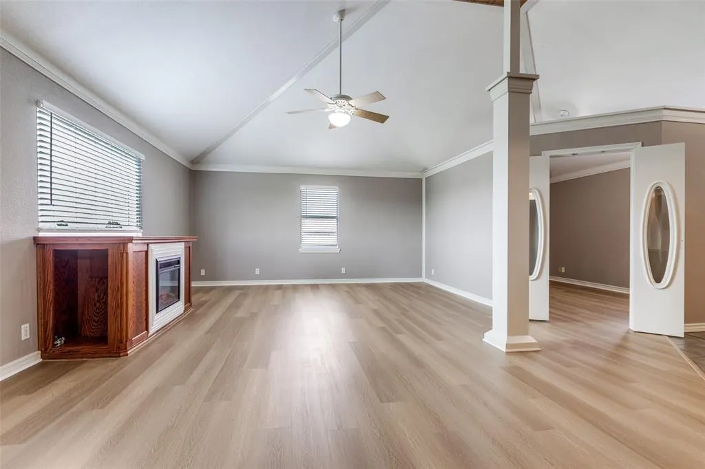 5675 Four Seasons Lane