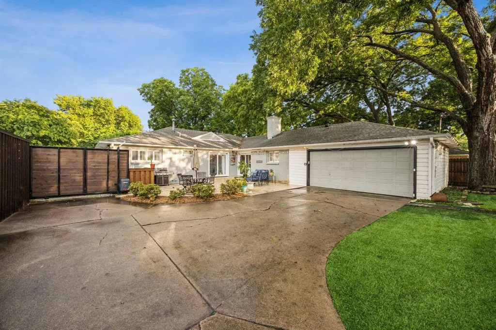 6855 Arboreal Drive