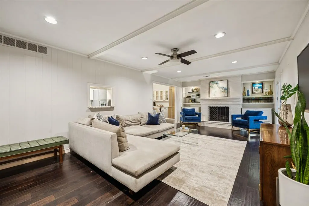 6855 Arboreal Drive