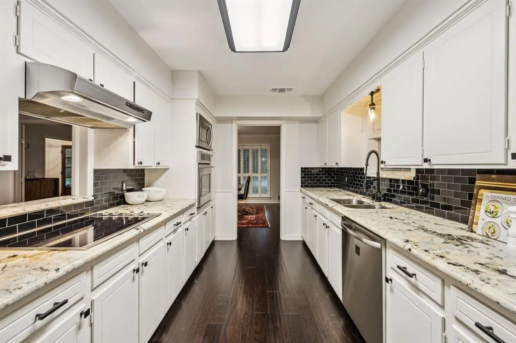 6855 Arboreal Drive