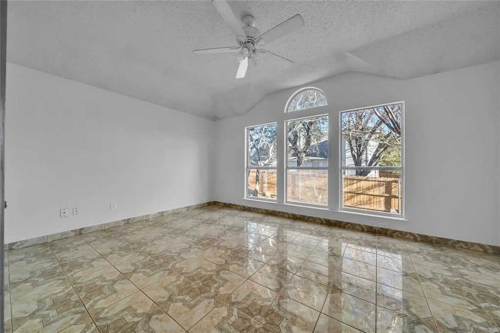 1406 Courtland Drive