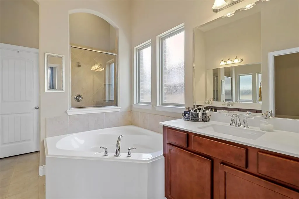 7408 San Jacinto Trail