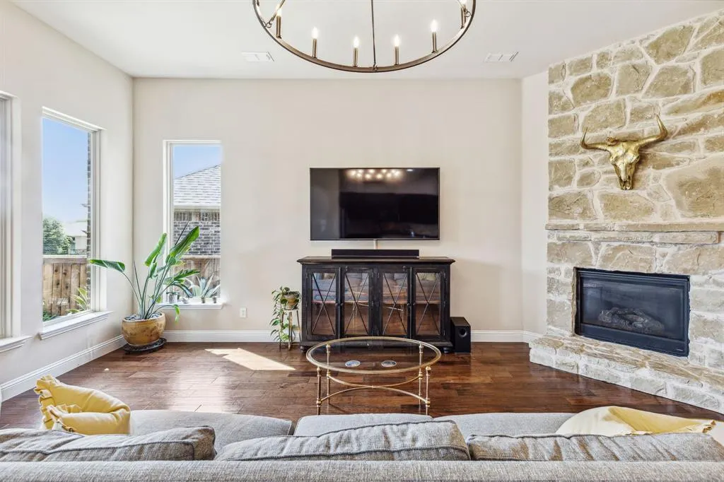 7408 San Jacinto Trail