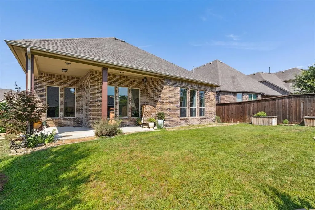 7408 San Jacinto Trail