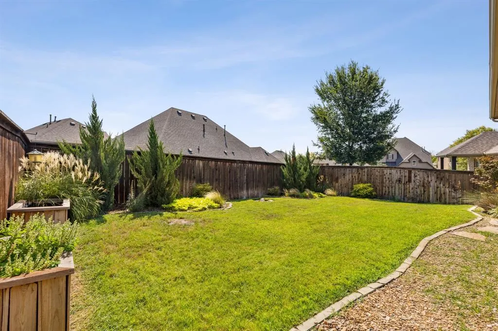 7408 San Jacinto Trail