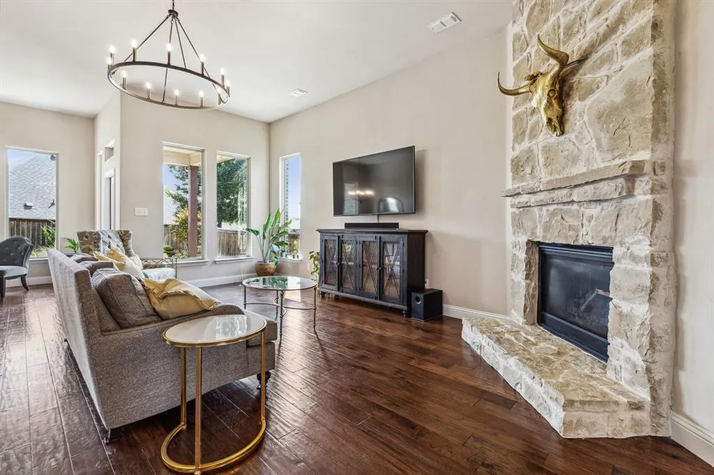 7408 San Jacinto Trail