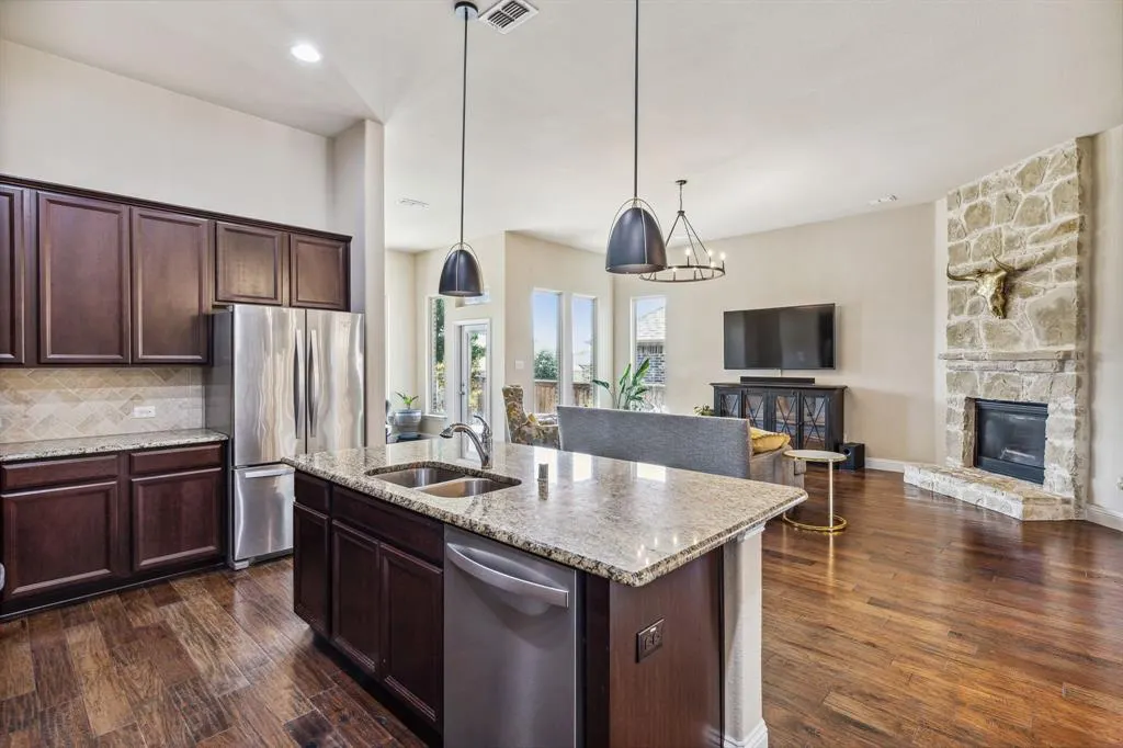 7408 San Jacinto Trail