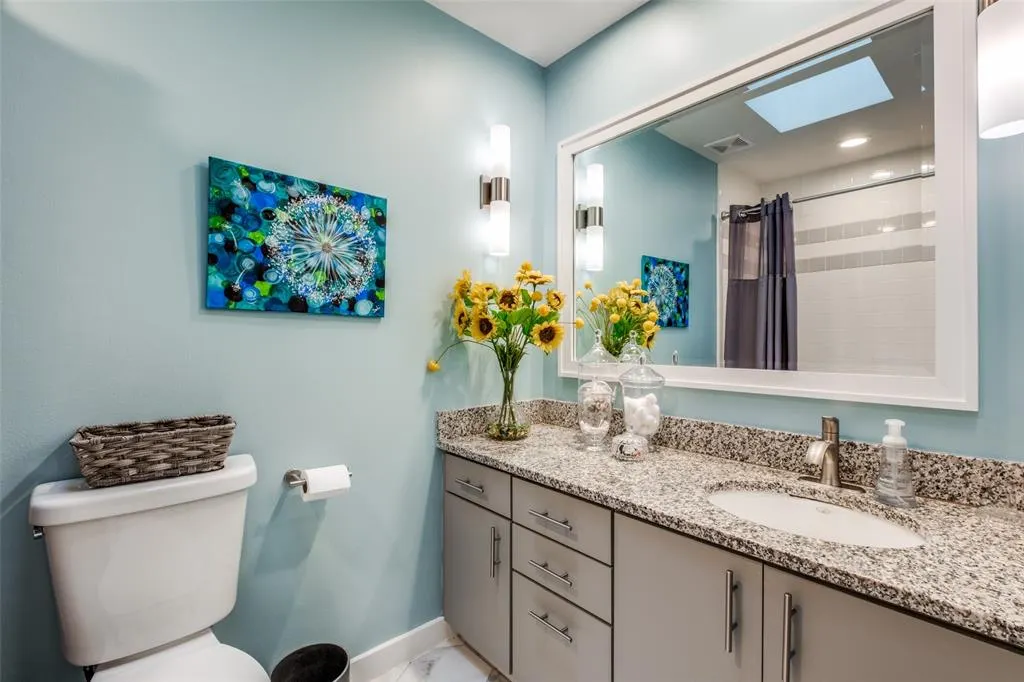 4231 Travis Street, #17
