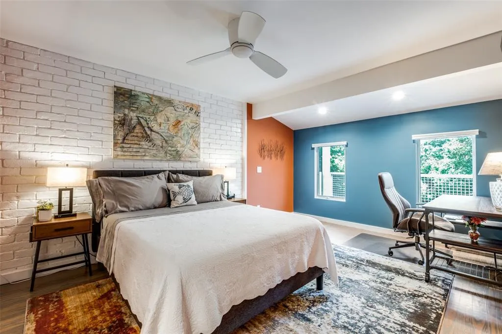 4231 Travis Street, #17