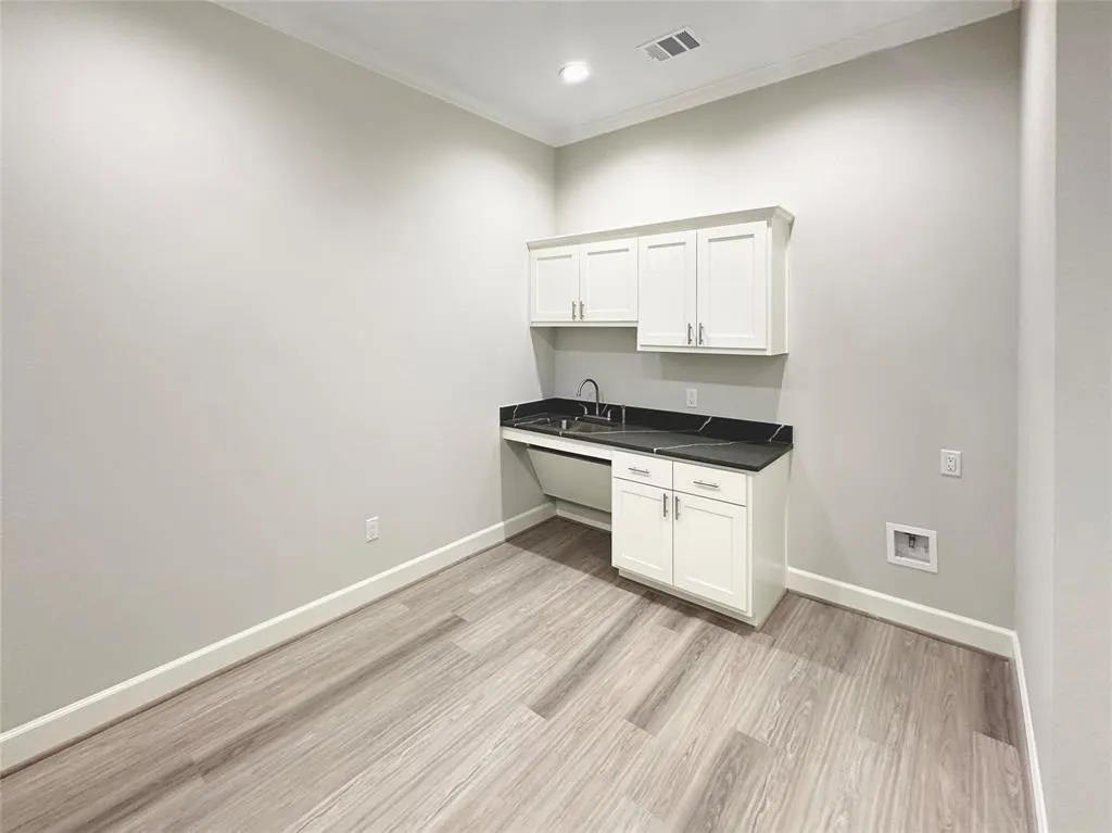 2120 Prairie Drive, #602