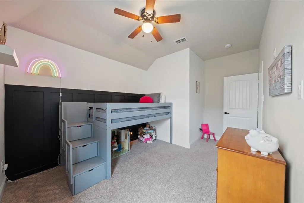 7705 Lake Worth Cove