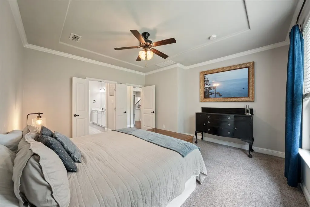 7705 Lake Worth Cove